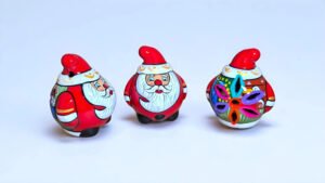 wholesale hand-painted clay Christmas spheres